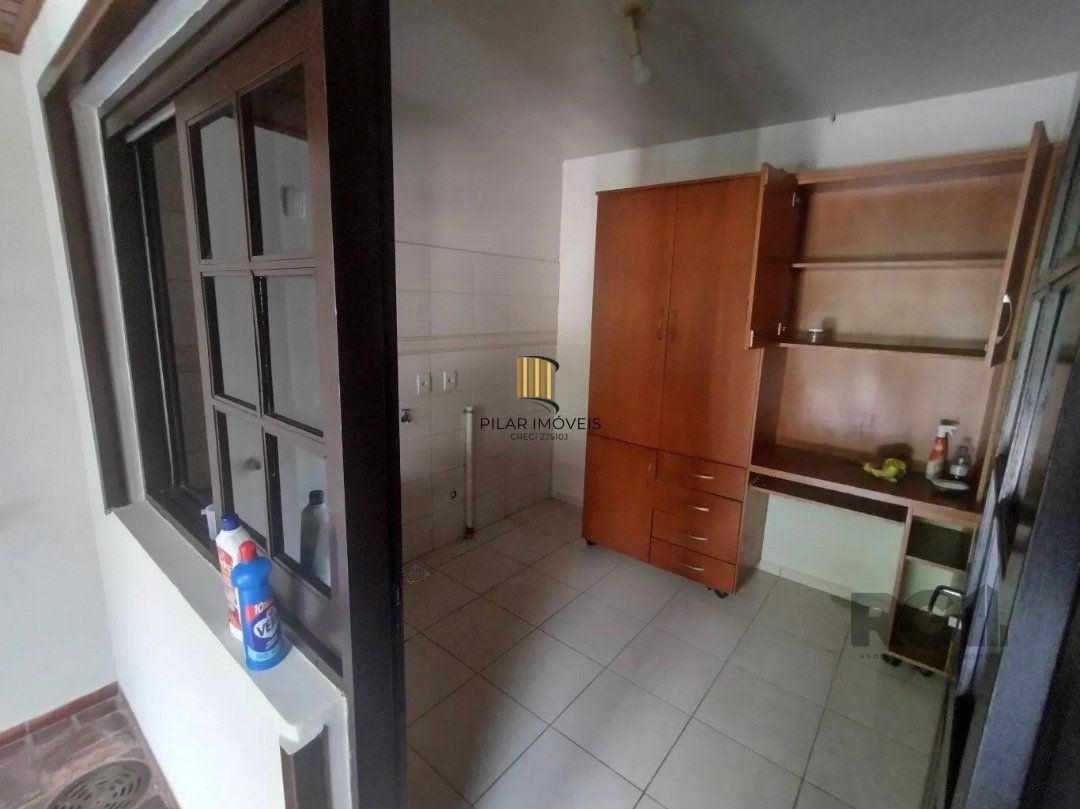 Casa 4 dormitórios, Bairro Cavalhada.