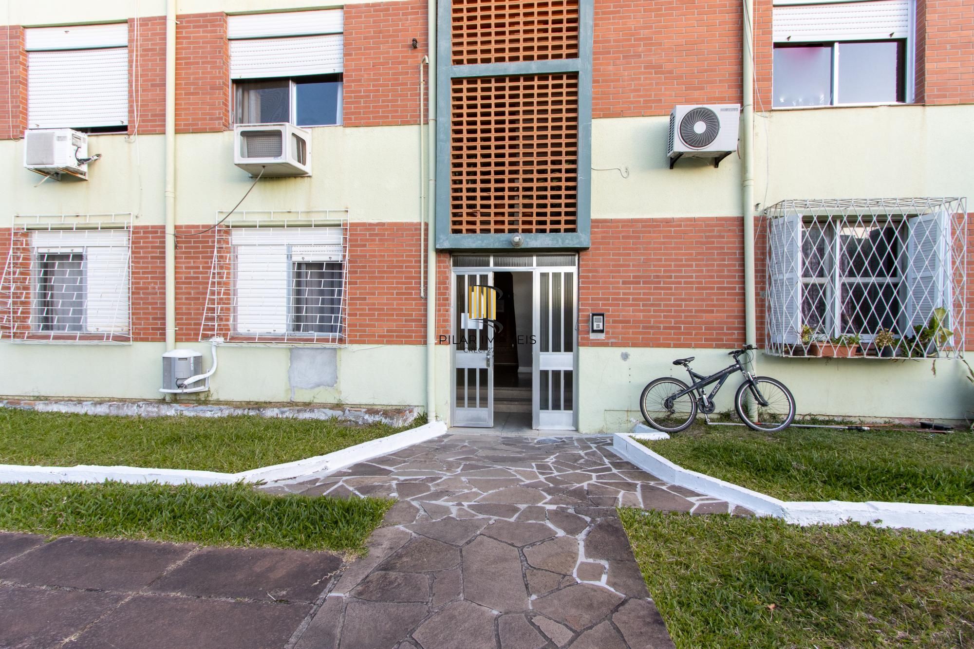 Apartamento de 2 Dormitórios na Cel Massot, Bairro Cristal