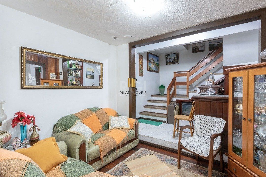 Casa para Venda - 200m², 3 dormitórios, sendo 1 suites, 1 vaga - Aberta dos Morros