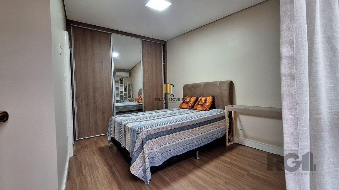 Sobrado comercial ou residencial, mobiliado, no Centro Histórico, com 2 quartos