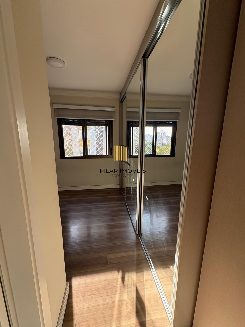 Apartamento com 2 suites, lavabo e 2 vagas de garagem no Bairro Rio Branco