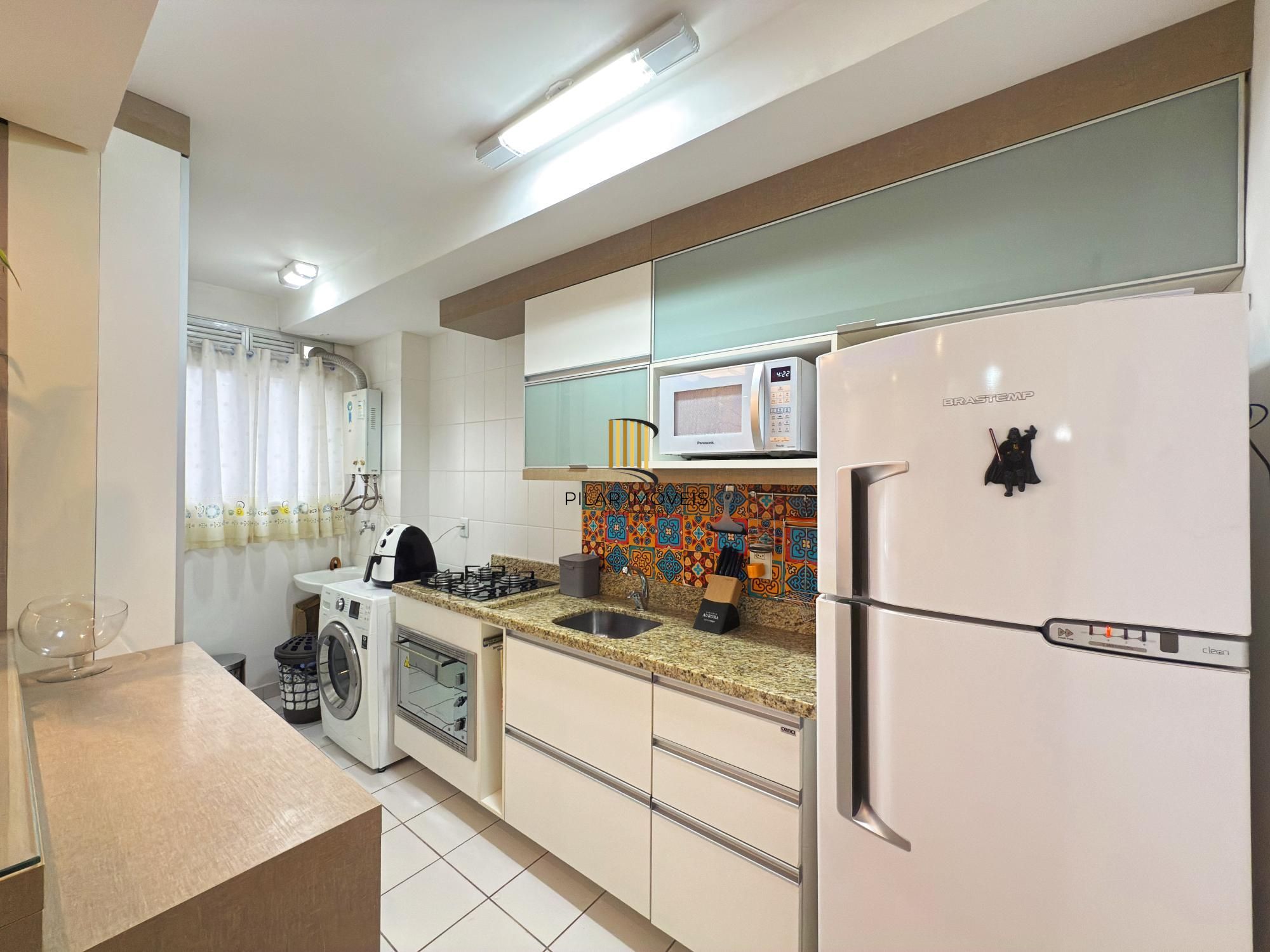 Apartamento de 3 dormitórios, 1 suíte e 2 vagas de garagem cobertas.