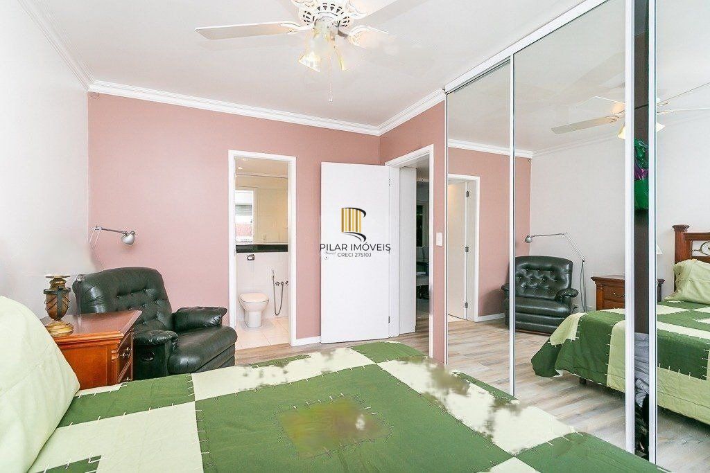 Apartamento para Venda - 110.55m², 3 dormitórios, sendo 2 suites, 1 vaga - Petrópolis