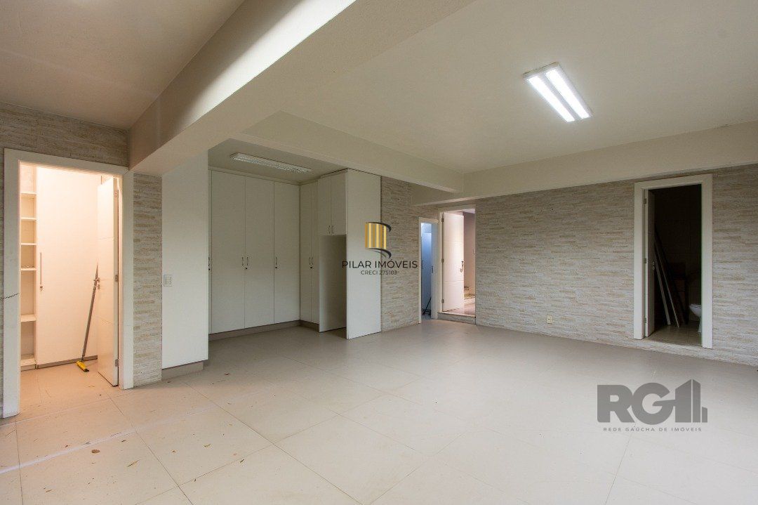 Casa Condominio para Venda - 384.33m², 3 dormitórios, sendo 1 suites, 3 vagas - Cristal