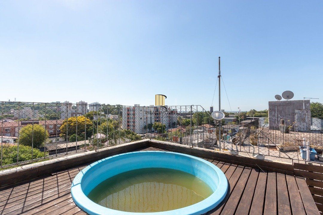 Cobertura para Venda - 79.22m², 2 dormitórios, sendo 1 suites, 1 vaga - Camaquã