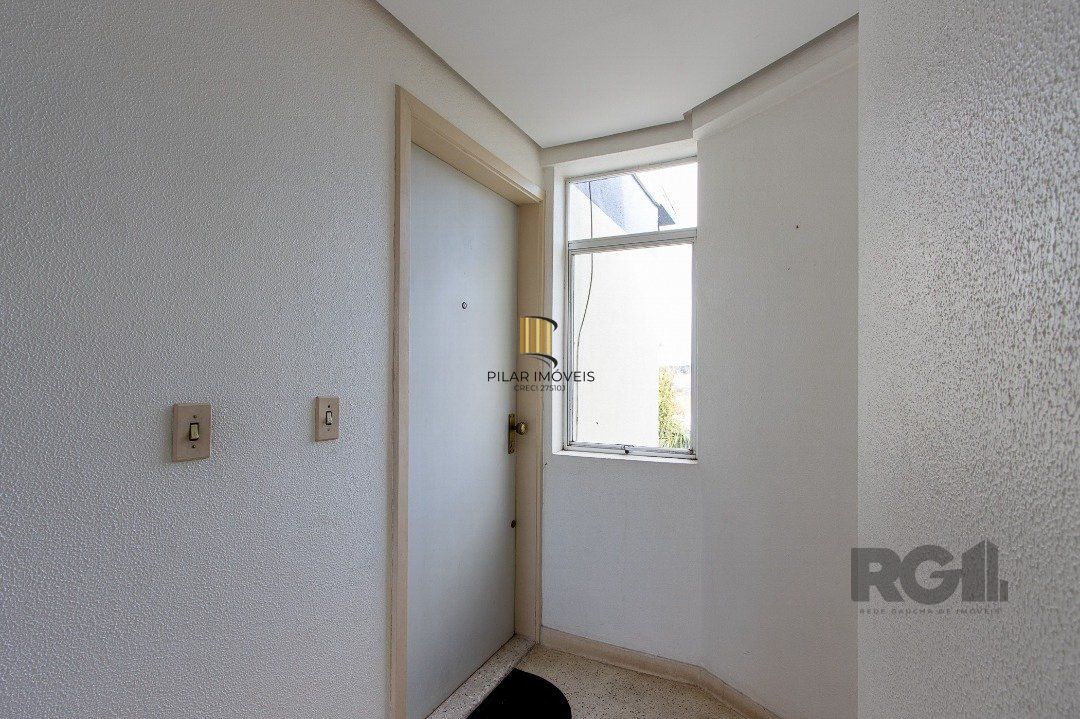 Apartamento com 3 dormitórios na Rua Dr. Barcelos