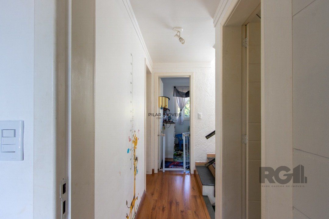 Casa Condominio para Venda - 139m², 3 quartos, 1 suite, 1 vaga - Cavalhada