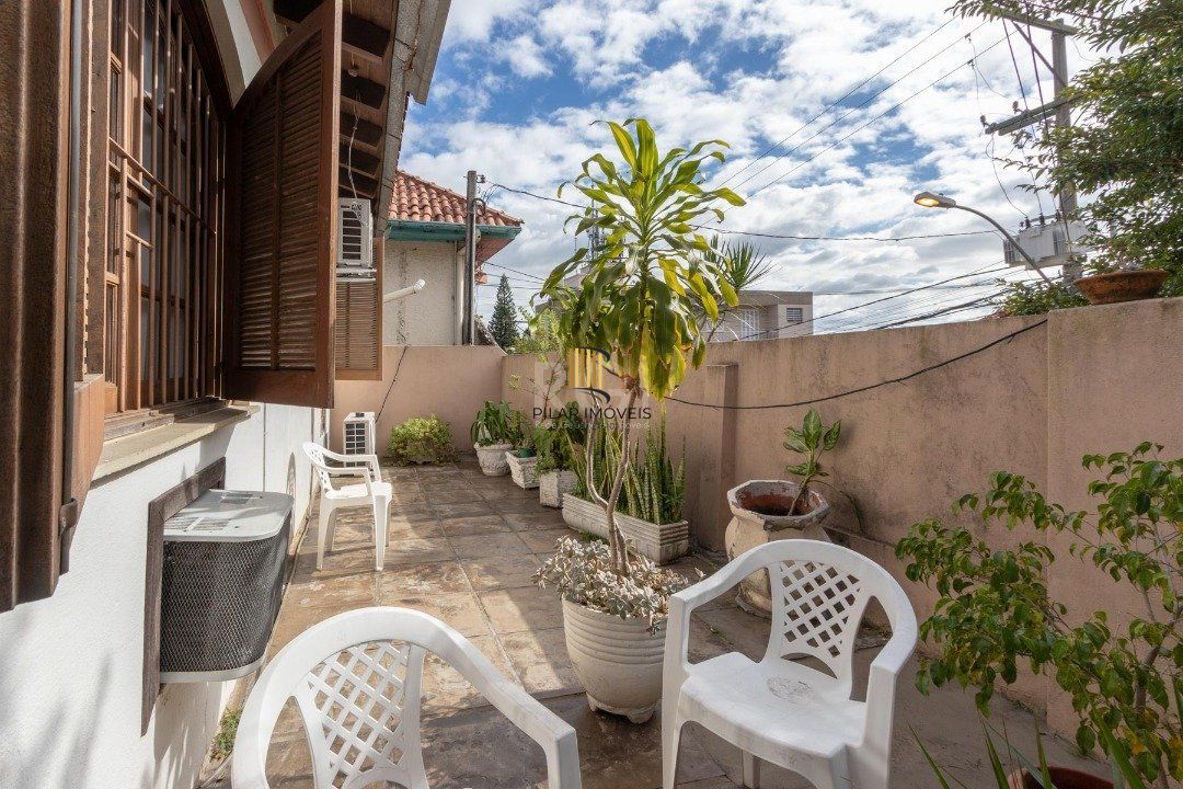 Casa para Venda - 373.1m², 2 dormitórios, Vila Conceição