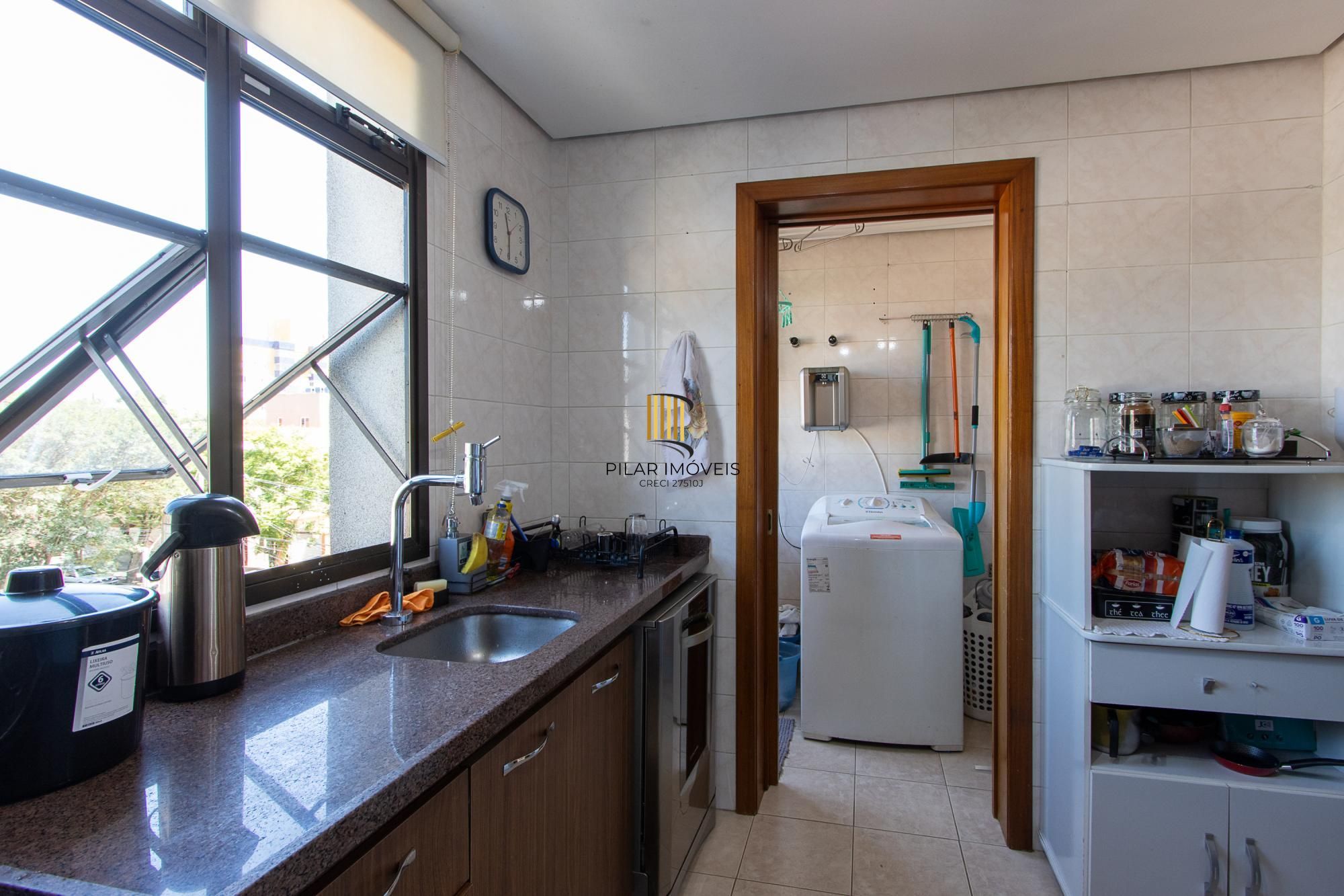 Apartamento à Venda | 90m² | Vila São João – Porto Alegre