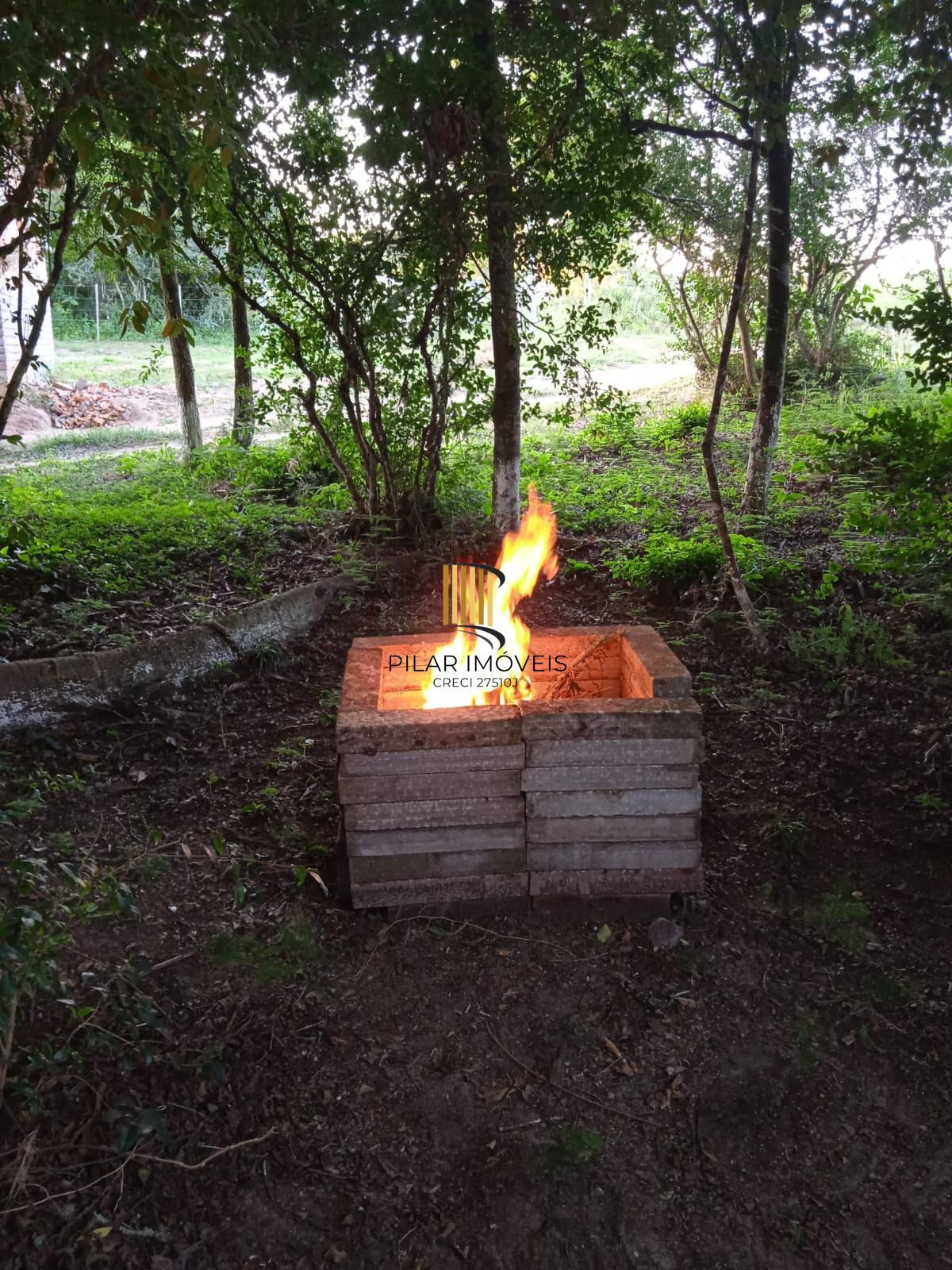 Chácara 2 dormitórios no bairro Distrito Industrial (Águas Claras)