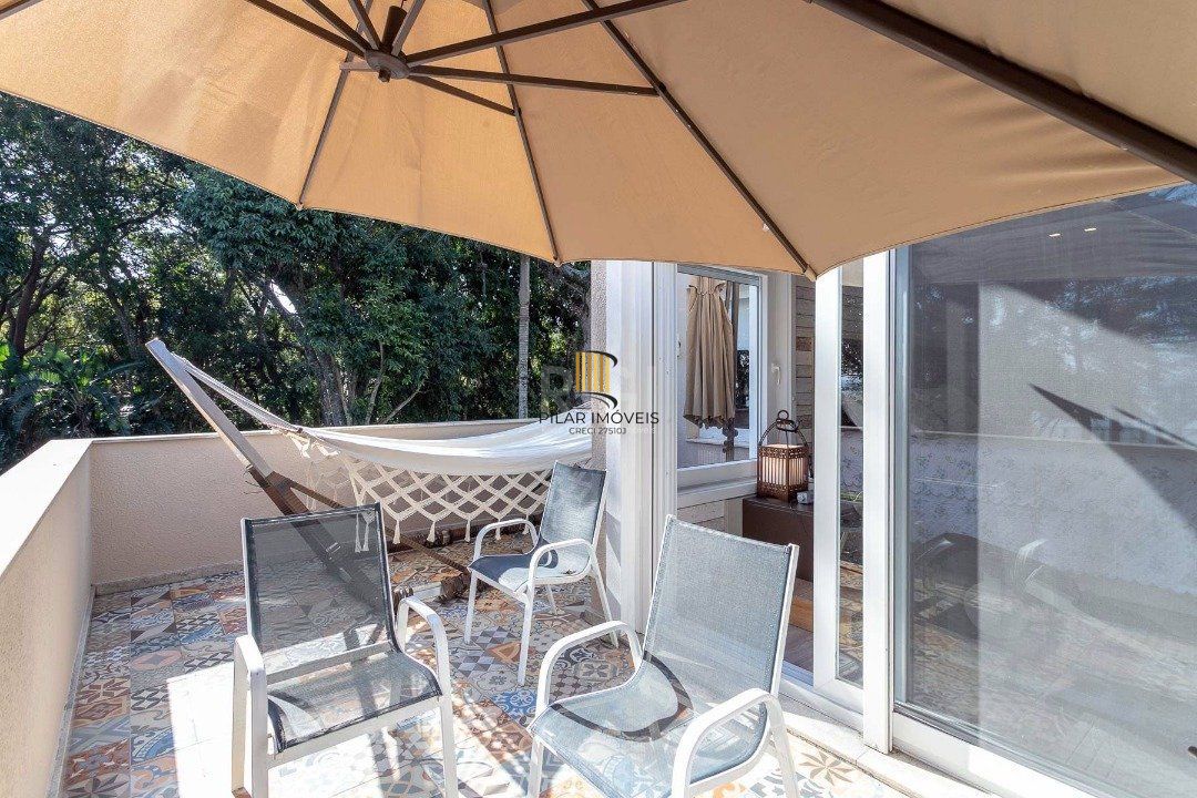 Casa Condominio para Venda - 588.62m², 4 dormitórios, sendo 4 suites, 5 vagas - Pedra Redonda