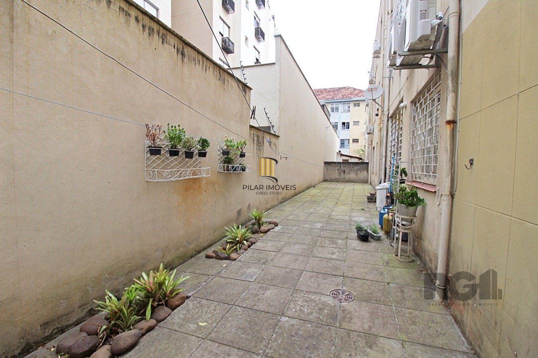 Apartamento 3 dormitórios no bairro Menino Deus