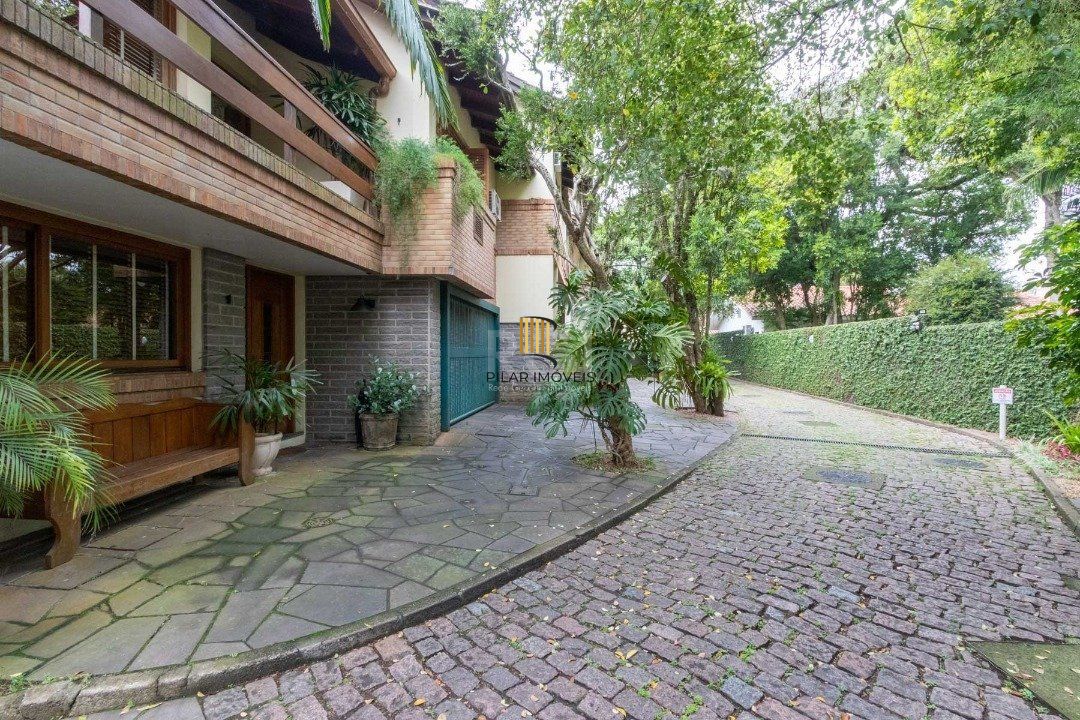 Casa Condominio para Venda - 215.81m², 4 dormitórios, sendo 1 suites, 2 vagas - Tristeza