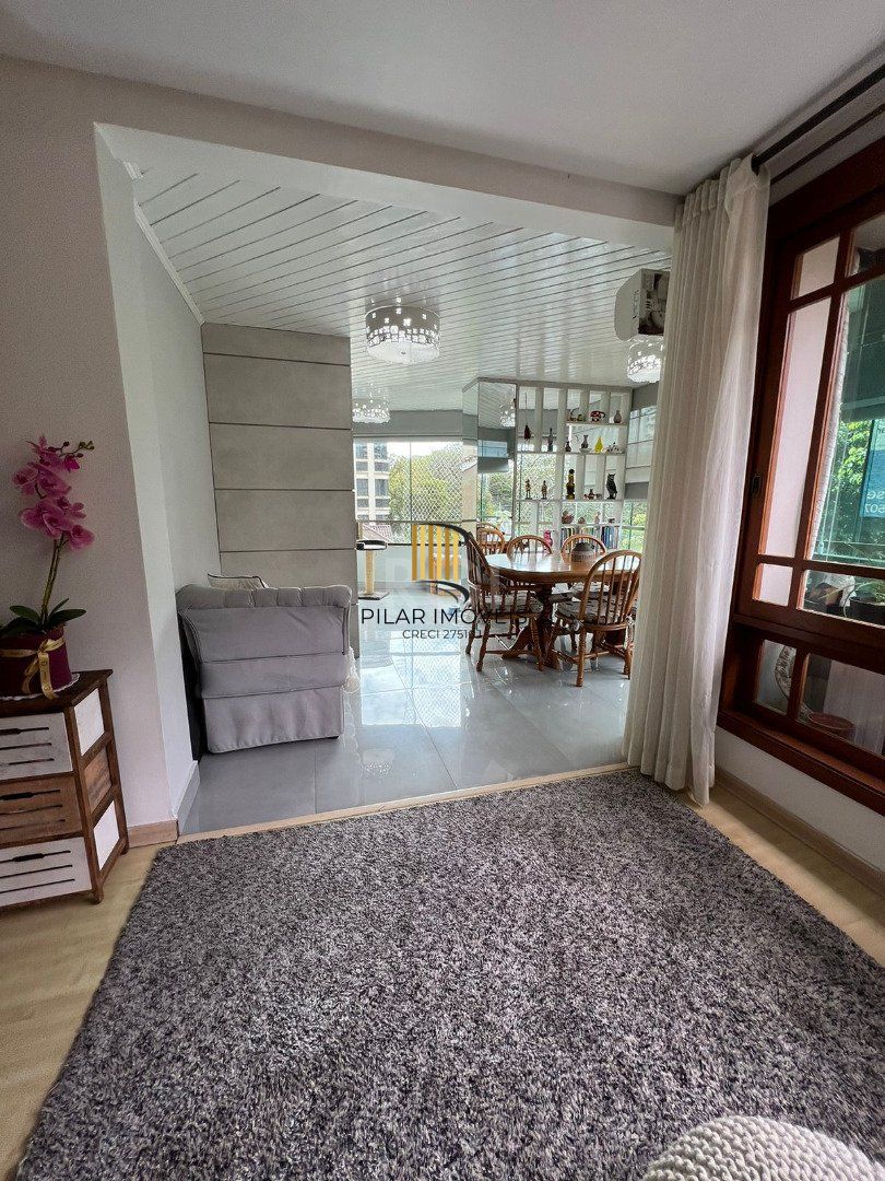 Apartamento para Venda - 121.2m², 3 dormitórios, sendo 1 suites, 2 vagas - Vila Ipiranga
