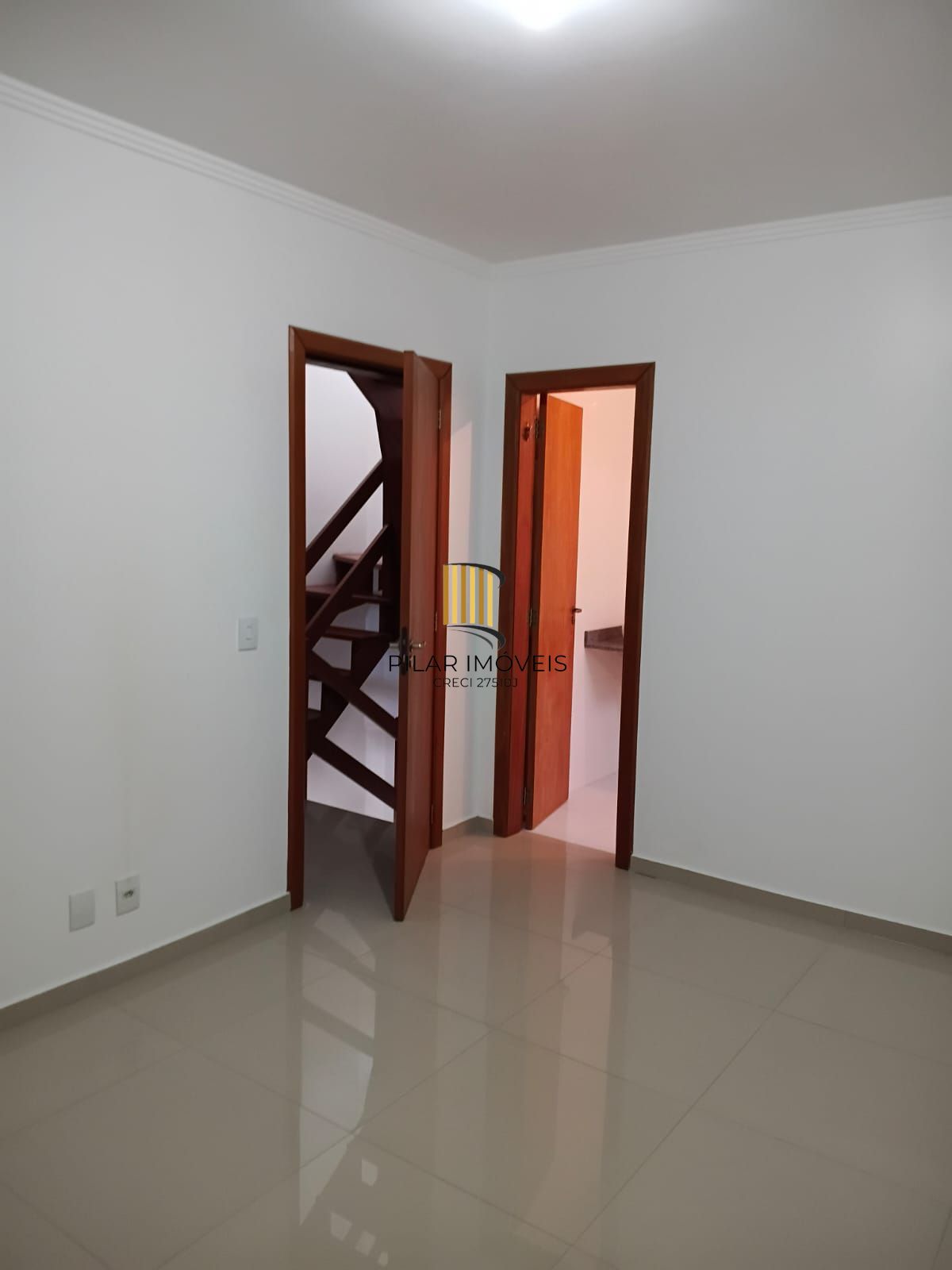 Casa de condomínio com 3 dormitórios no bairro Ipanema