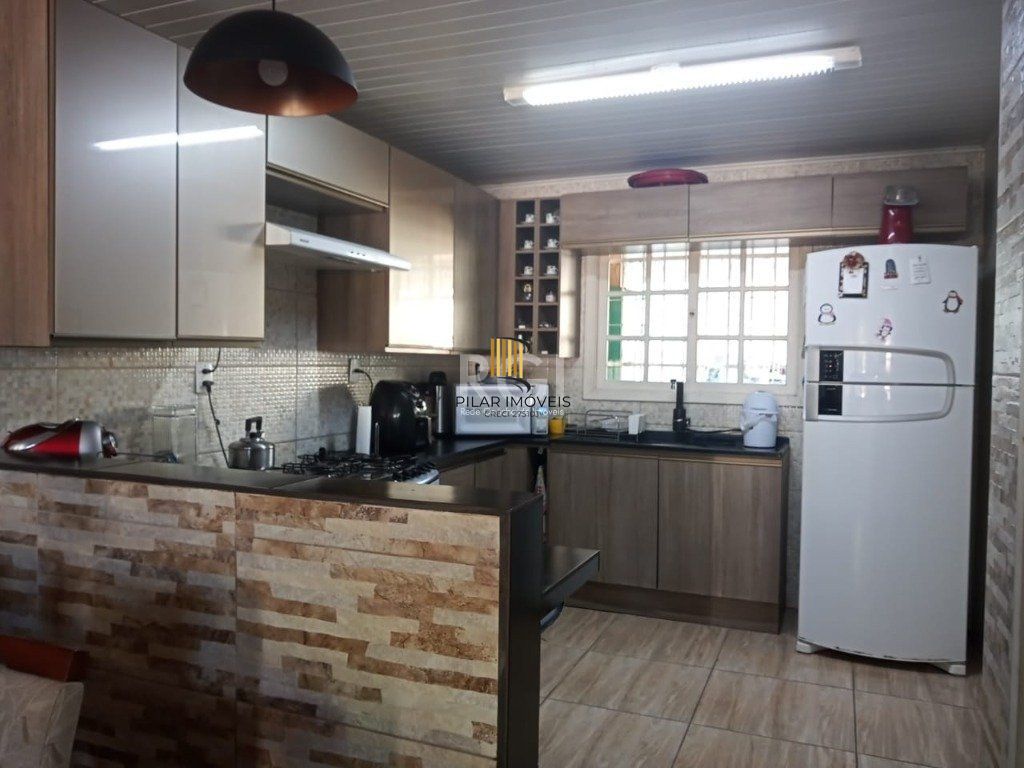 Sobrado para Venda - 110m², 2 dormitórios, sendo 1 suites, 2 vagas - Hípica