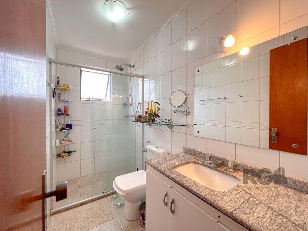 Amplo apartamento à venda com 168m² privativos
