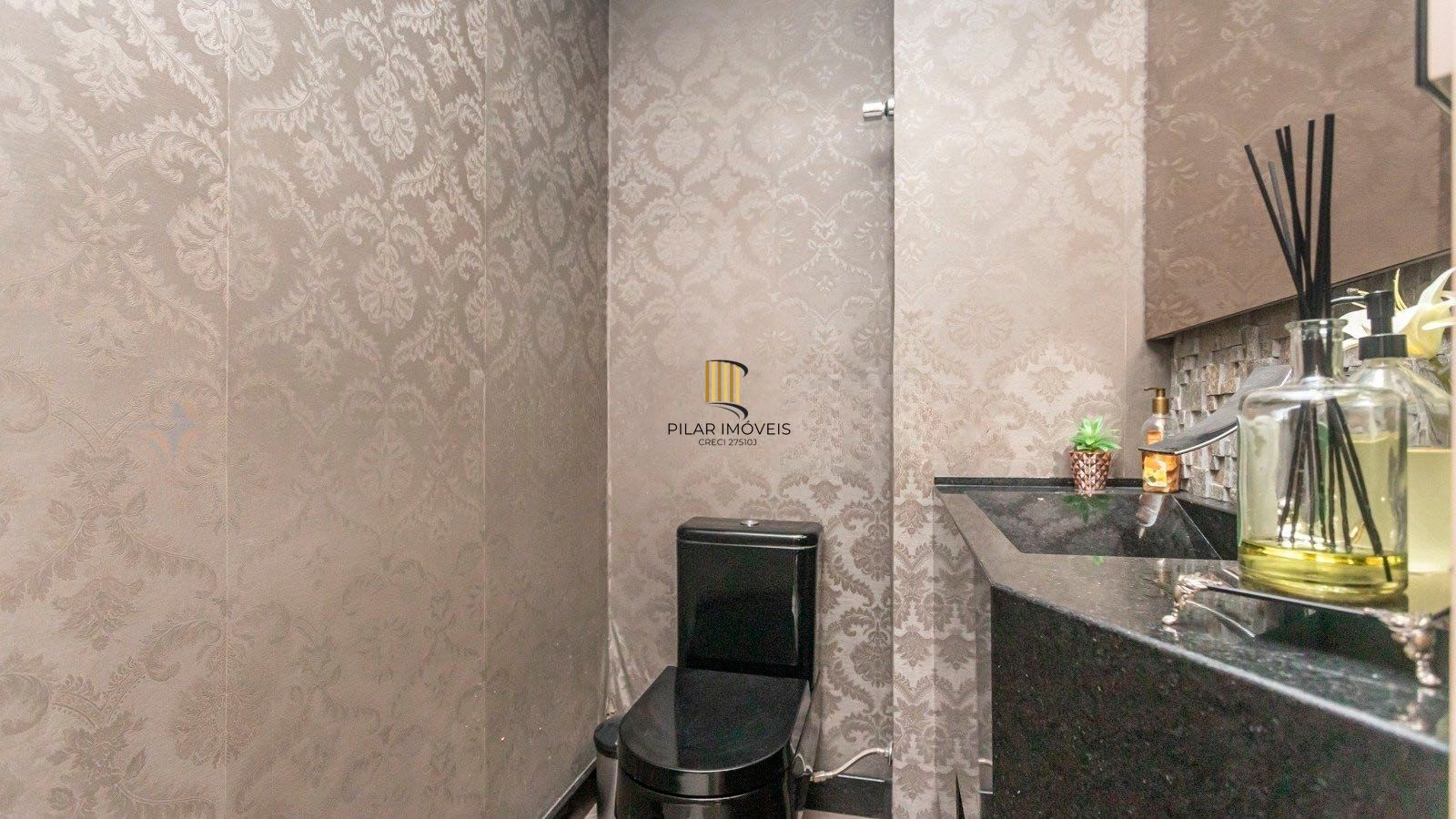 Apartamento com 3 quartos, 3 vagas e 105m² - Bairro Vila Jardim