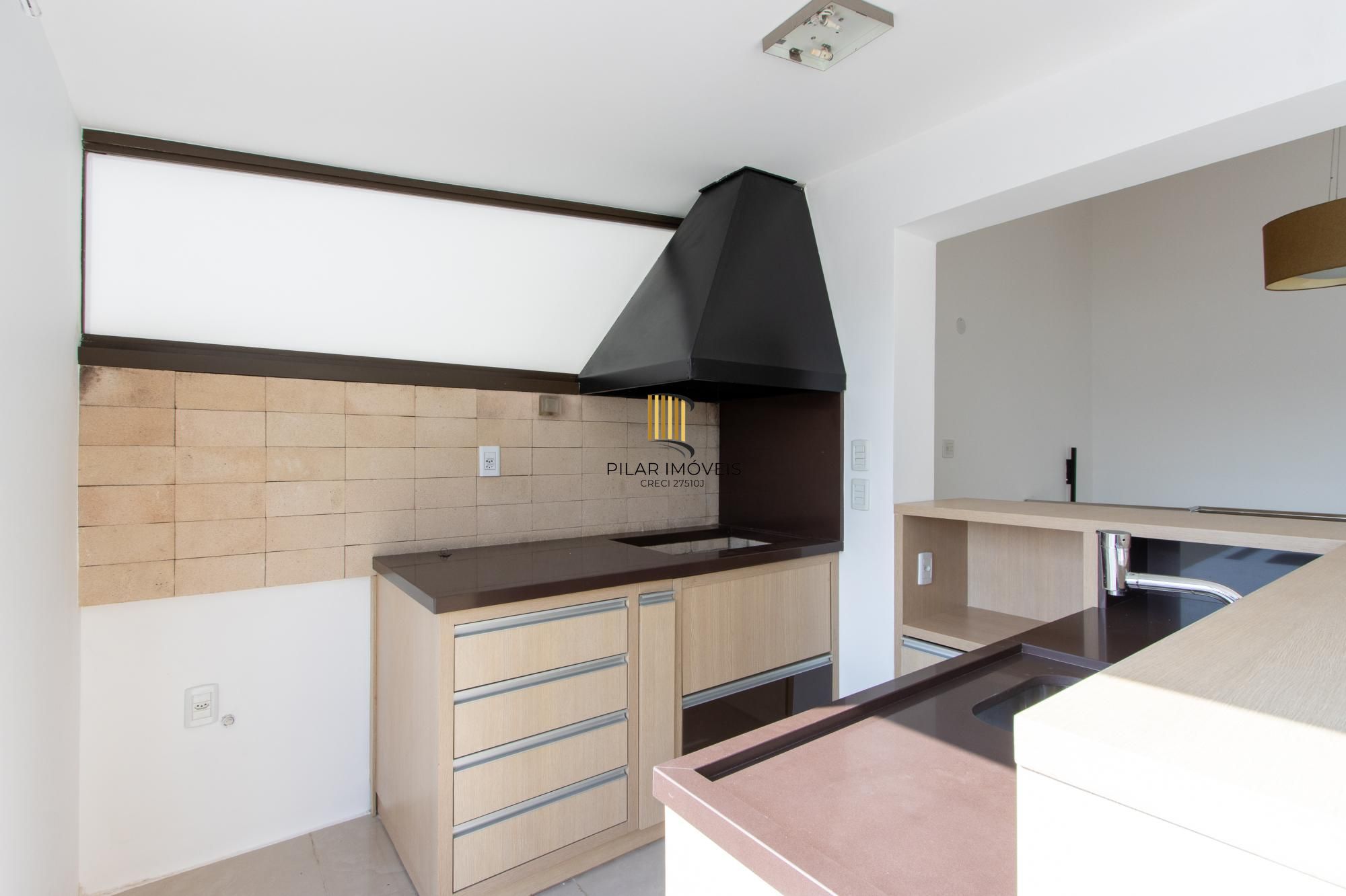 Apartamento 4 dormitórios no bairro Passo da Areia