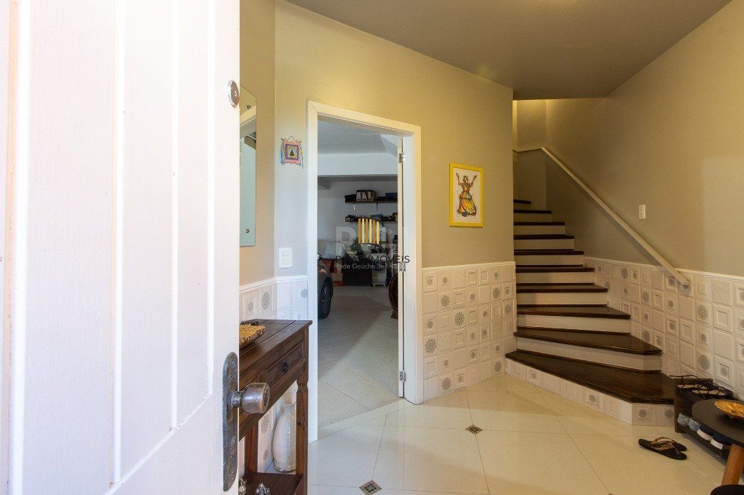 Casa de Condomínio 4 dormitórios no bairro Vila Assunção