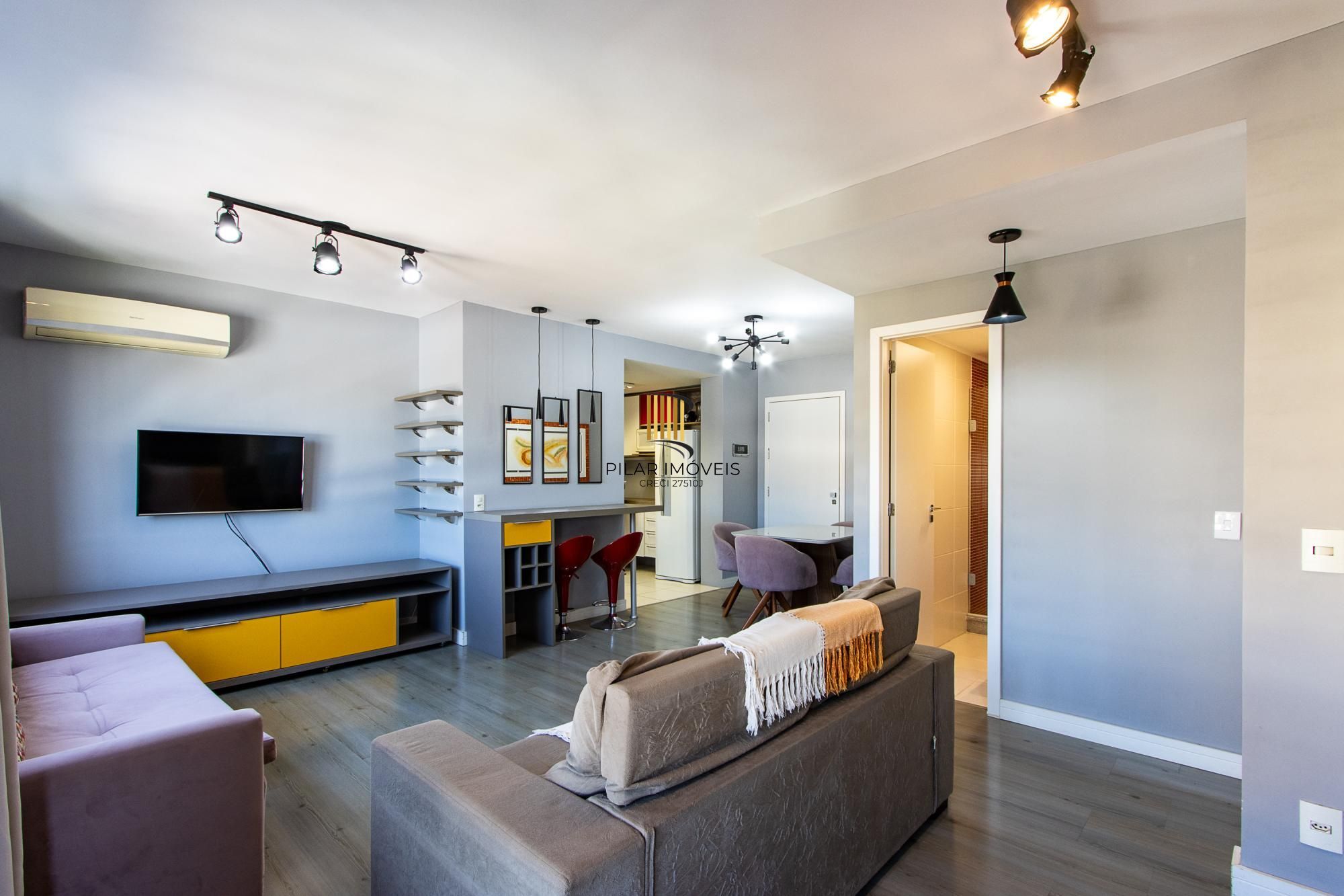 Apartamento com 2 quartos e 65m² à venda em Tristeza, Porto Alegre.