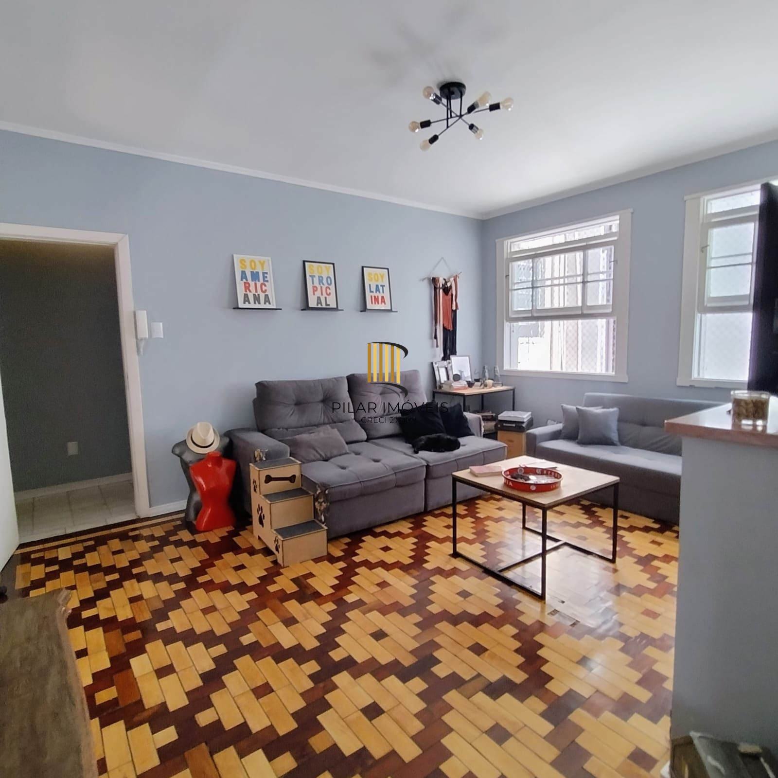 Apartamento Amplo e Reformado em Frente a Faculdade de Medicina (UFRGS)