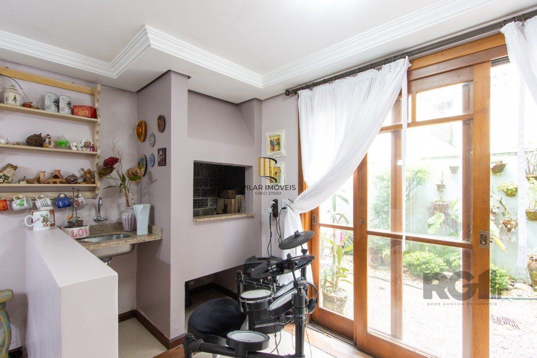 Casa de Condomínio 3 dormitórios no bairro Jardim Isabel
