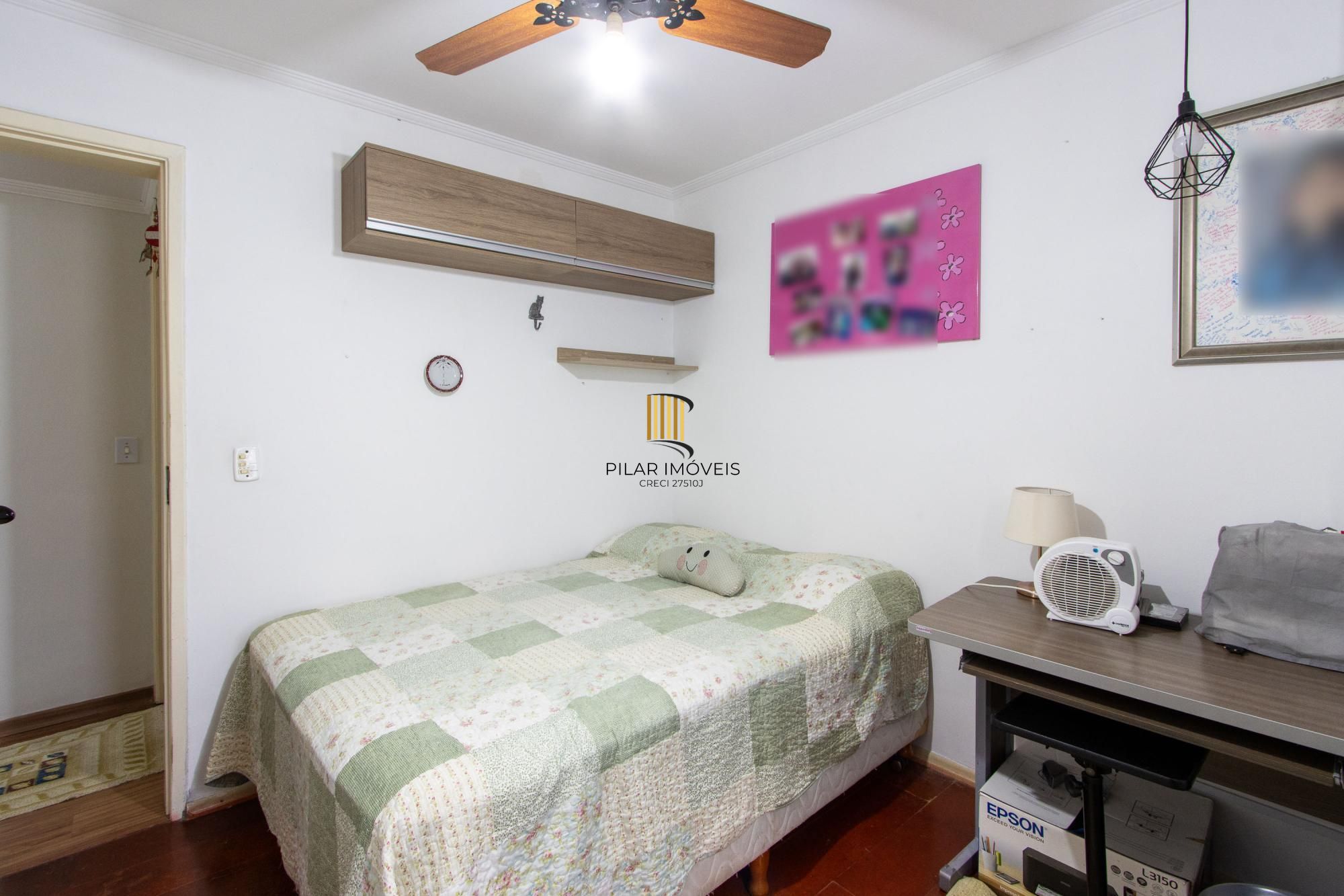 Casa 3 dormitórios no bairro Cavalhada