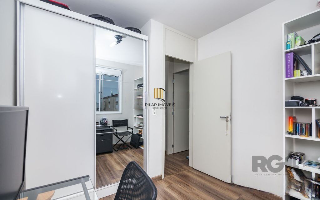 Apartamento para Venda - 67.3m², 3 dormitórios, sendo 1 suites, 1 vaga - Humaitá