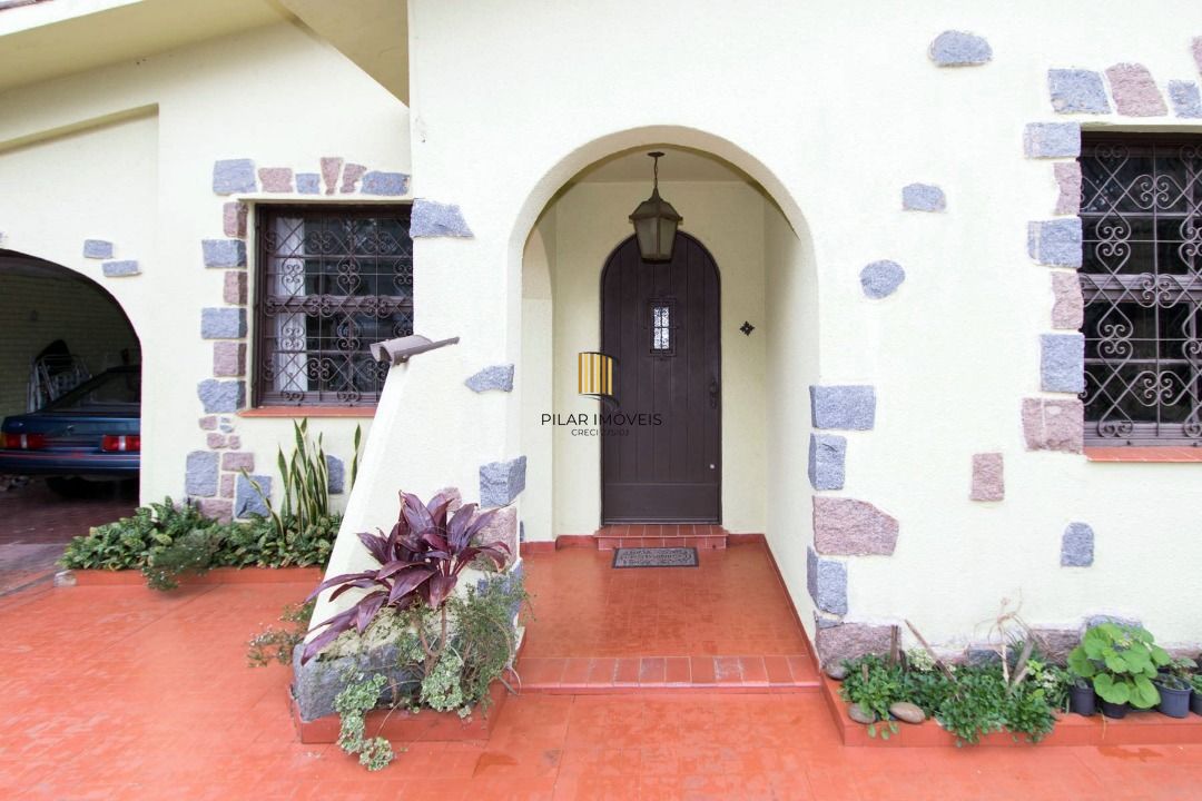 Casa para Venda - 228.93m², 4 dormitórios, sendo 3 suites, 3 vagas - Vila Assunção