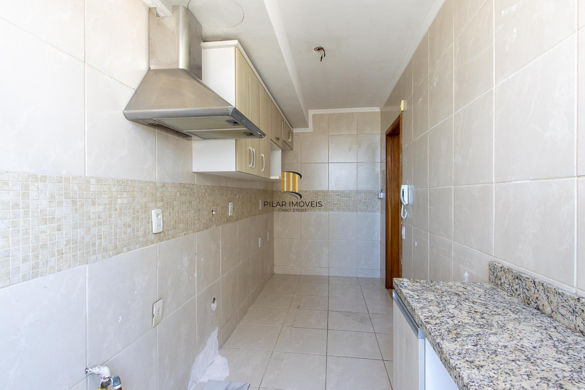 Excelente Apartamento 2 Dormitórios na Av. Wenceslau Escobar