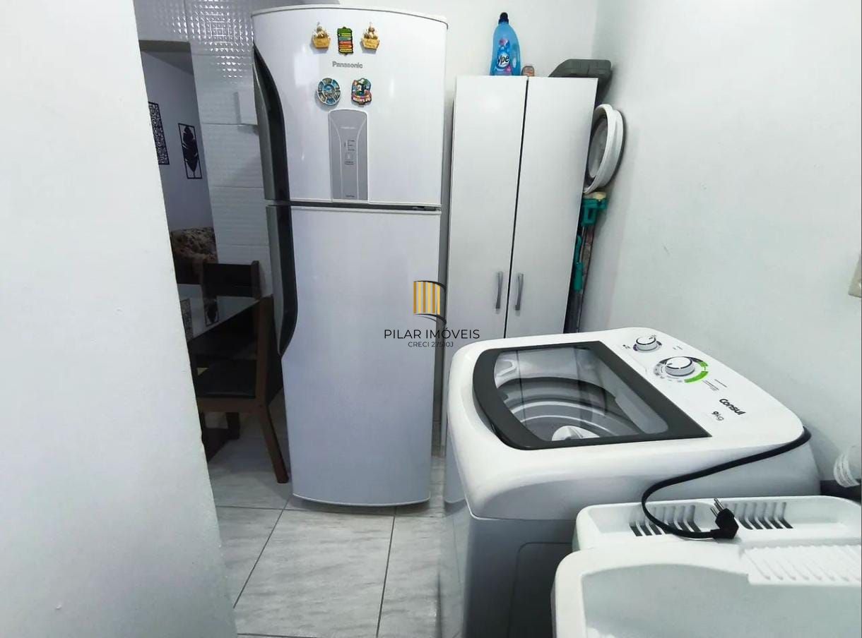 Apartamento 2 dormitórios no bairro Camaquã