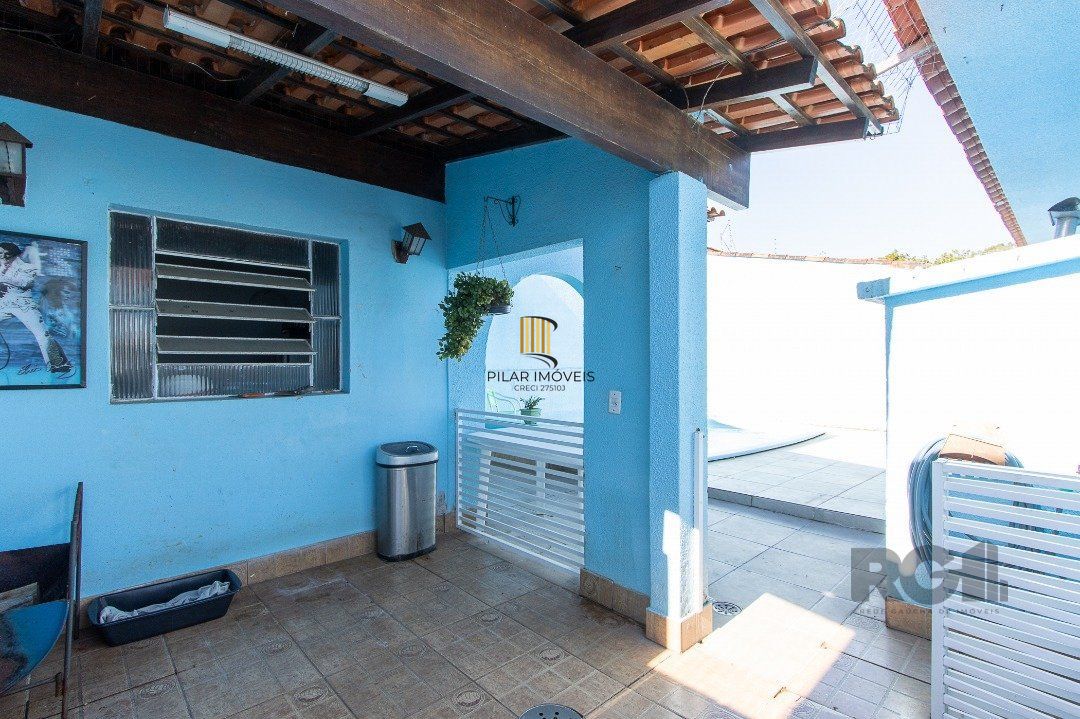 Casa 3 dormitórios no bairro Ipanema