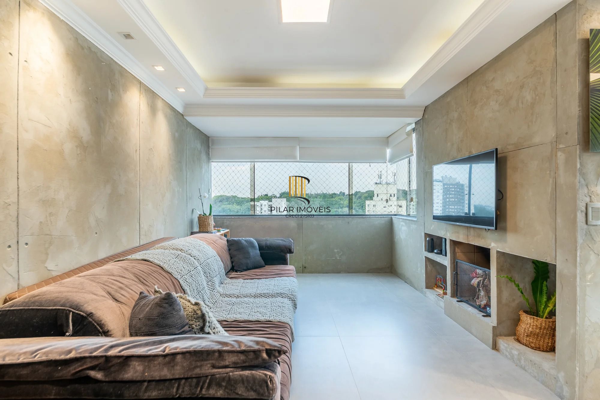 Cobertura com 203m² e 3 dormitórios, 1 suíte, 4 vagas no bairro Higienópolis