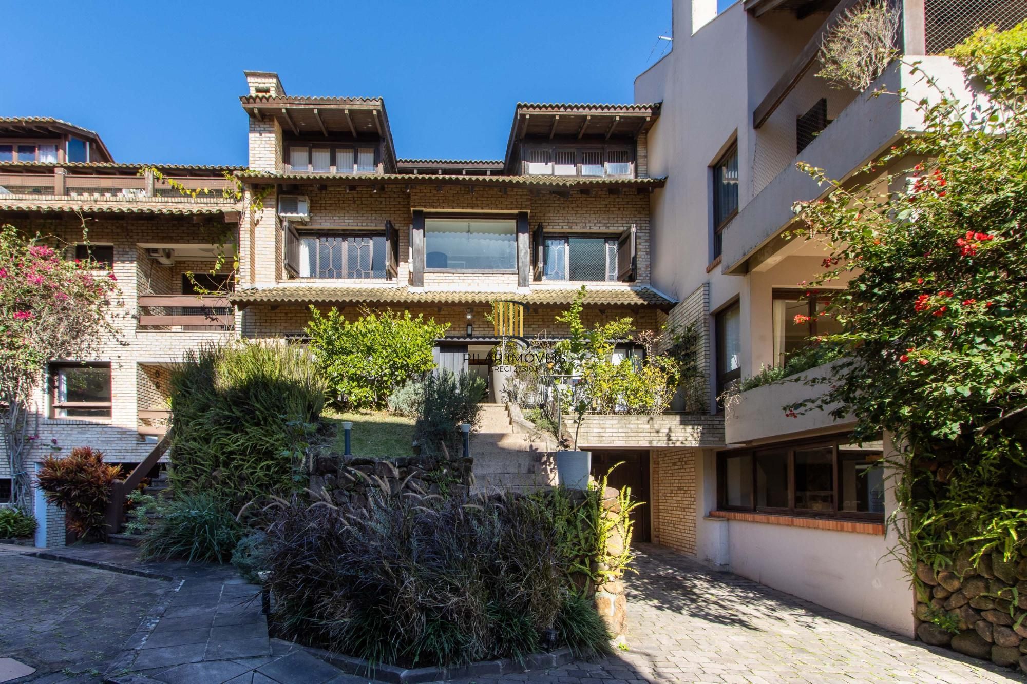 Casa de Condomínio 3 dormitórios no bairro Tristeza