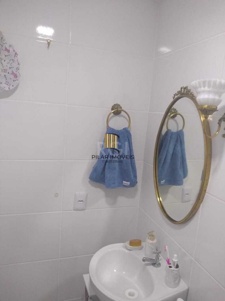 Apartamento 2 dormitórios no bairro Morro Santana