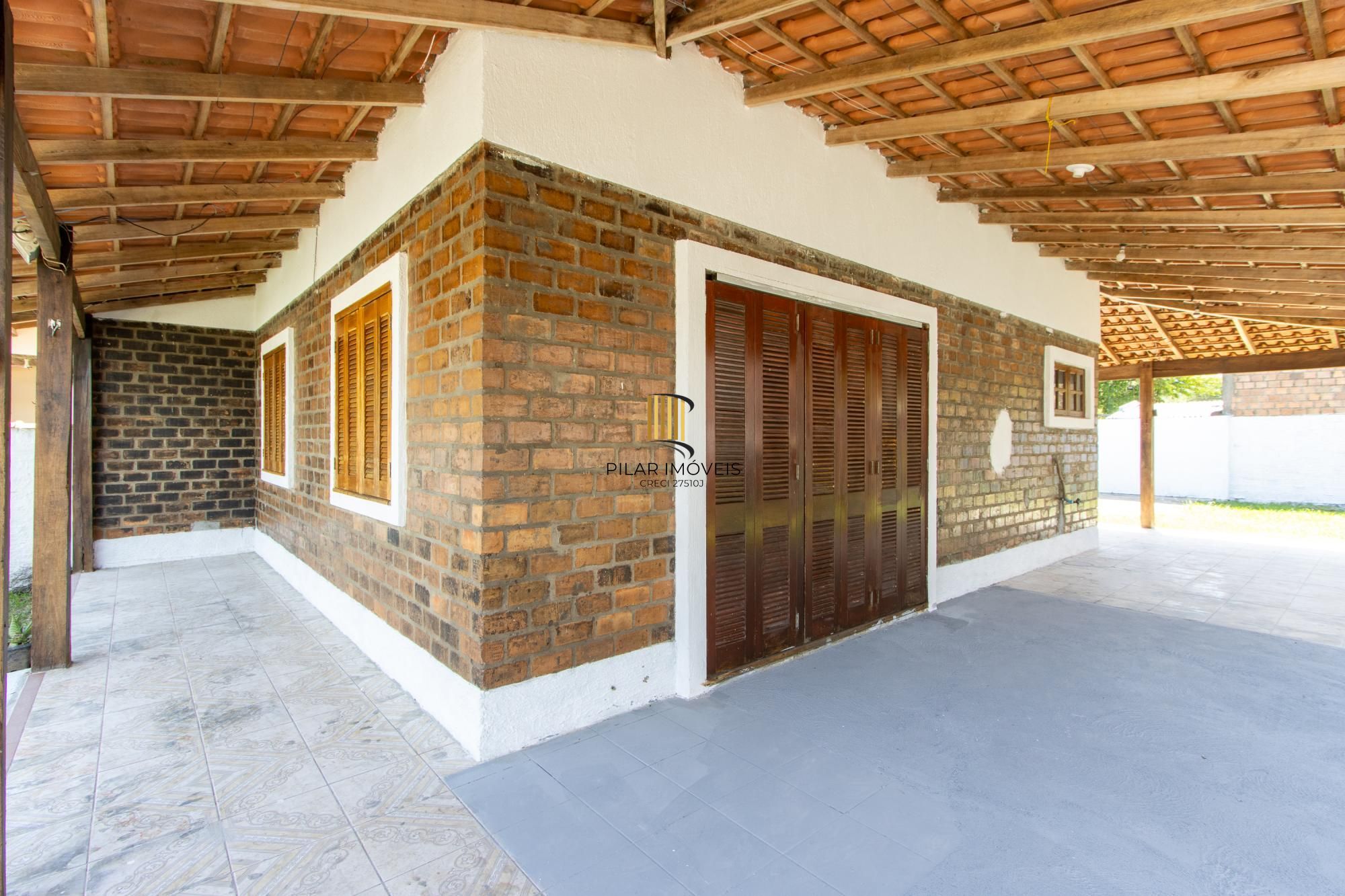 Casa 2 dormitórios no bairro Ponta Grossa