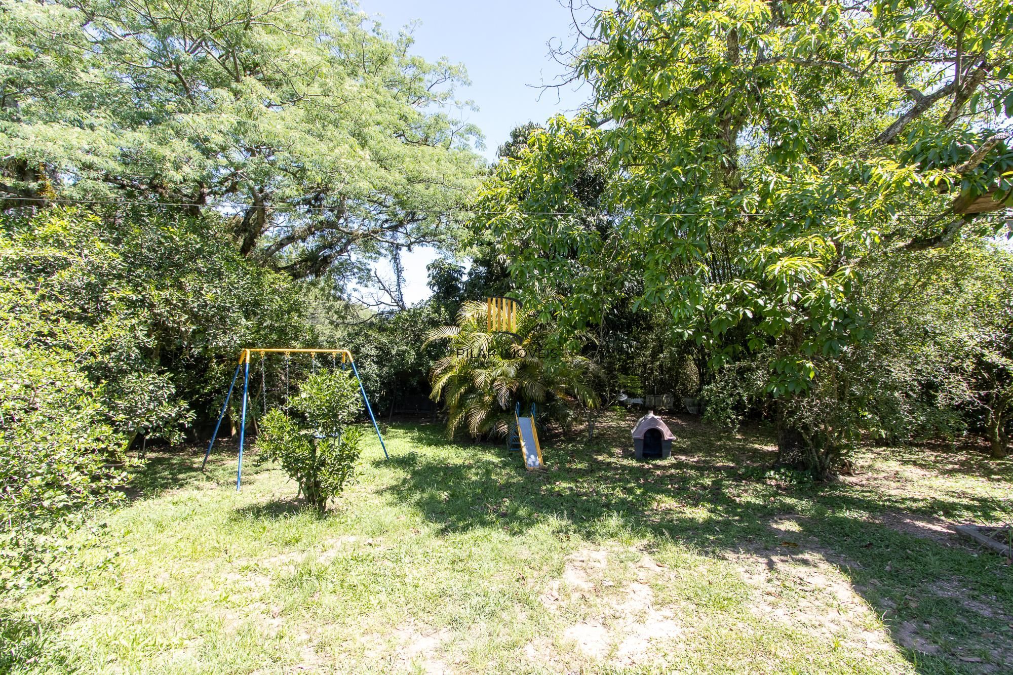 Casa 3 dormitórios no bairro Pitinga