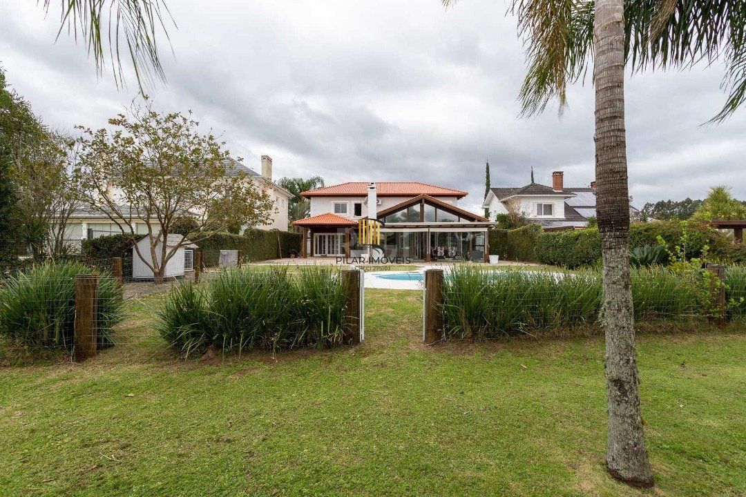 Casa Condominio para Venda - 348m², 3 dormitórios, sendo 1 suites, 2 vagas - Terra Ville