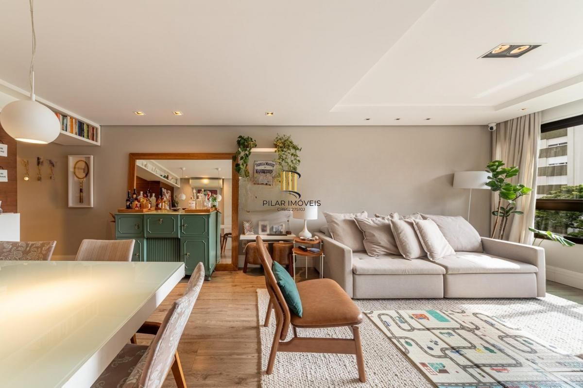 lindo e decorado apto de 2 dorm 1 suíte na Iguassú.