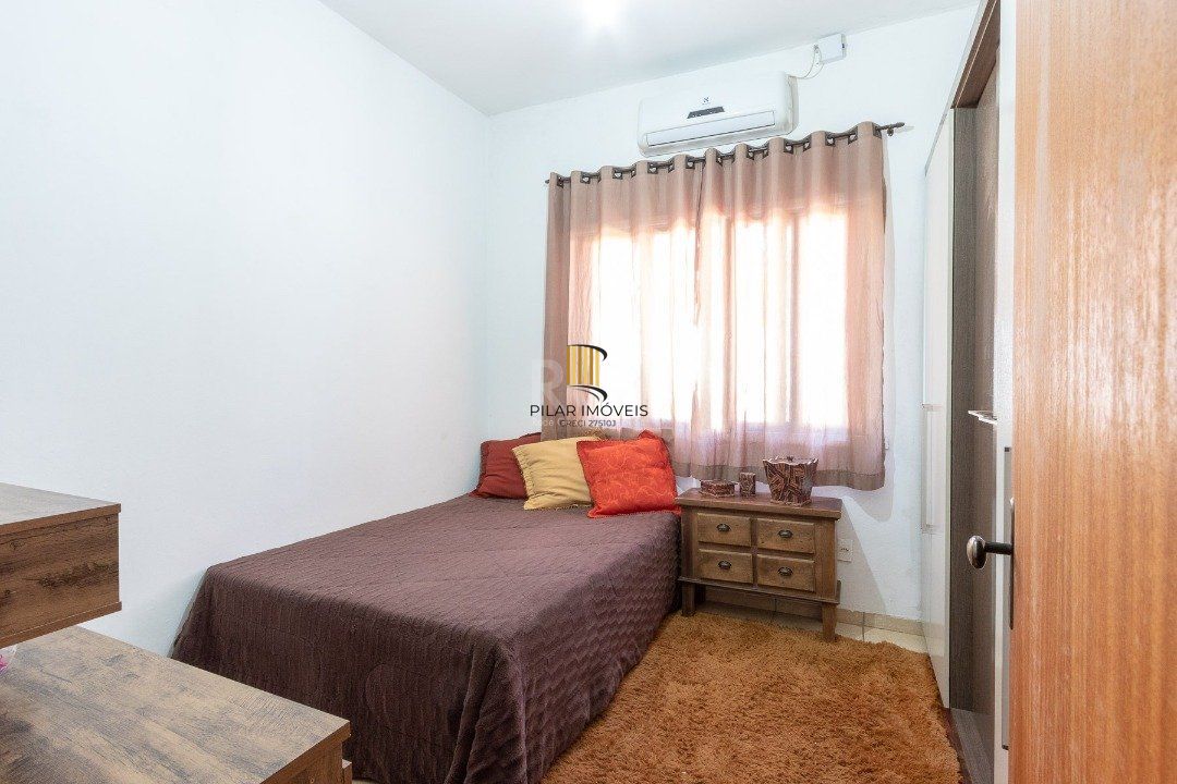 Casa para Venda - 250m², 3 dormitórios, sendo 1 suites, 3 vagas - Tristeza