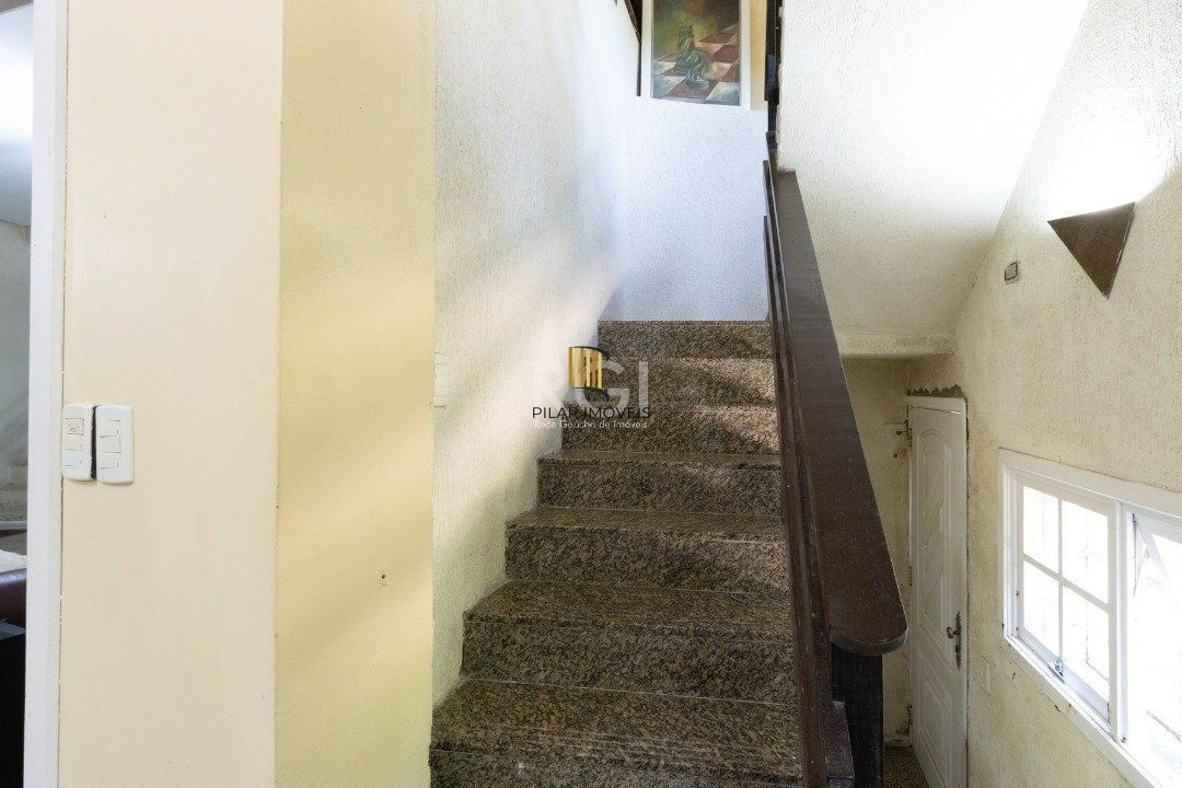 Terreno com área de 747m²
