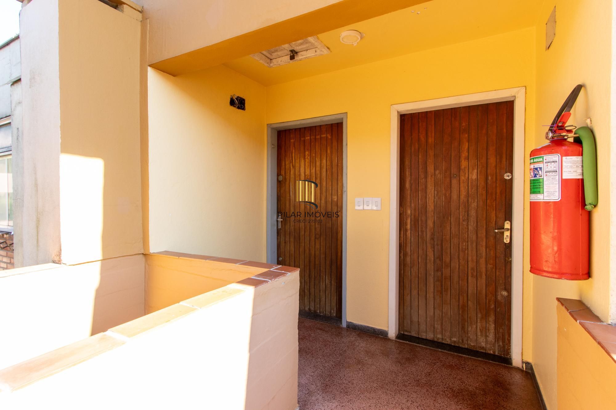 Apartamento para Venda - 76m², 3 dormitórios, Cristal