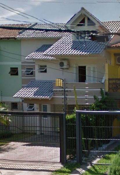 Casa para Venda - 220m², 3 dormitórios, sendo 1 suites, 4 vagas - Ipanema