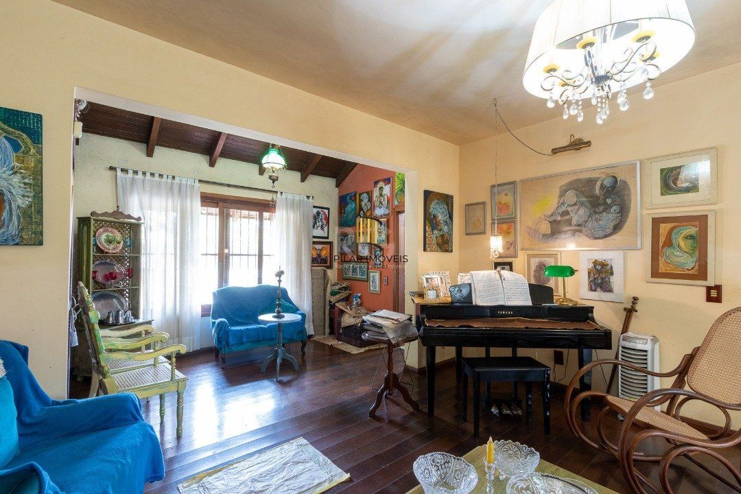 Casa Condominio para Venda - 386m², 3 dormitórios, sendo 2 suites, 2 vagas - Espirito Santo