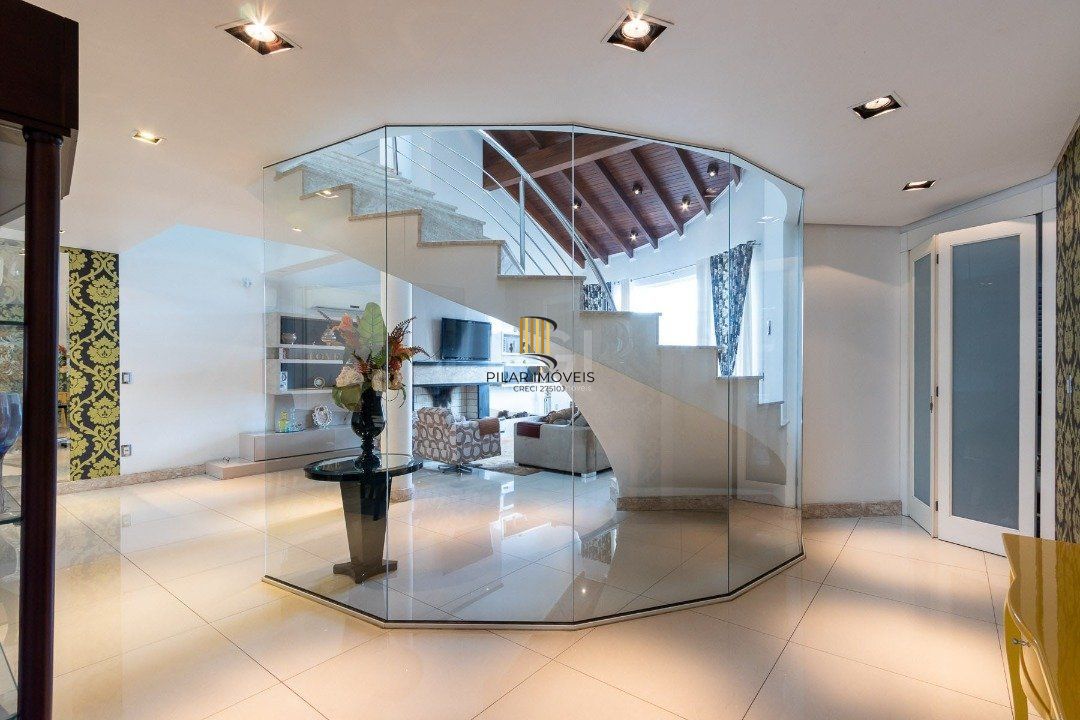 Casa para Venda - 463m², 4 dormitórios, sendo 4 suites, 4 vagas - Ipanema