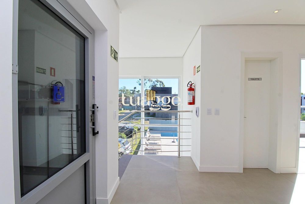 Casa em condomínio fechado Pateo Verde, 3 suítes sendo 1 master com sacada e 2 vagas de garagem