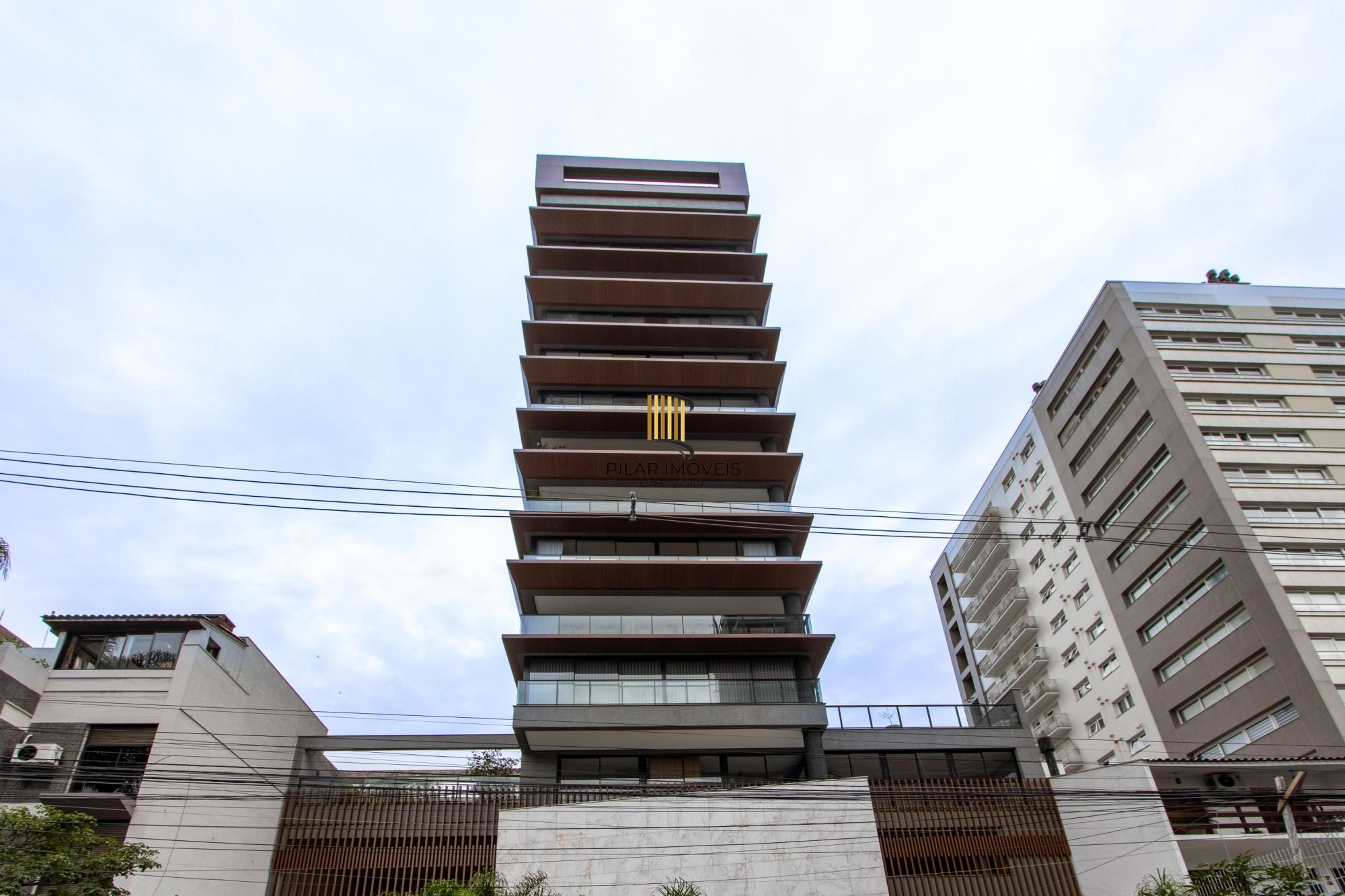 Apartamento 4 dormitórios no bairro Bela Vista