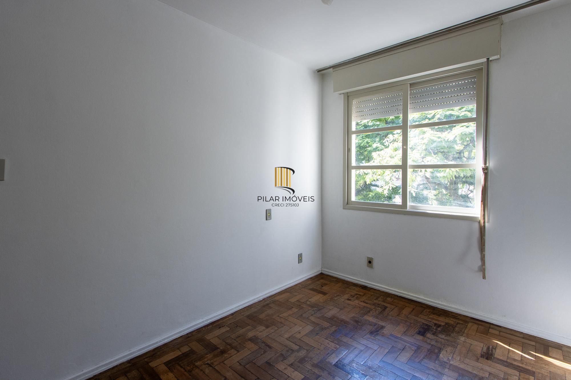 APARTAMENTO 4 QUARTOS DESOCUPADO - BAIRRO MENINO DEUS