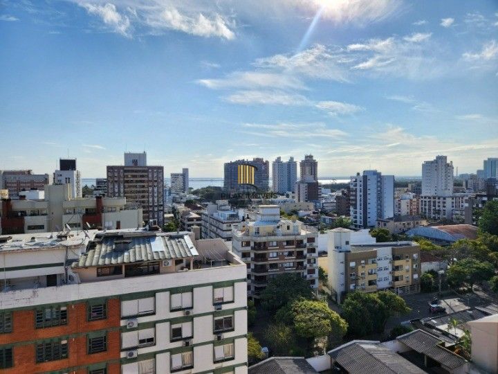 Apartamento de 196,96m², 3 dormitórios, 2 suítes, lareira,  3 vagas cobertas, no Costa Amalfitana.